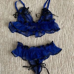 sexy black blue lace open cut  lingeri one size